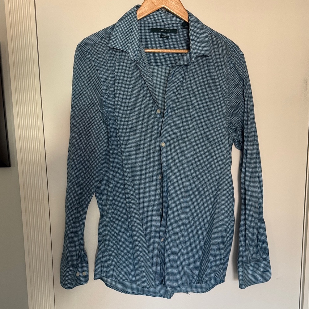 Perry Ellis Teal Patterned Button Down Shirt